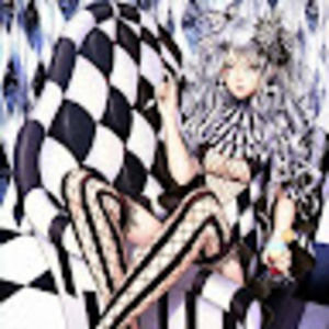 Meet your Posher, Lacy